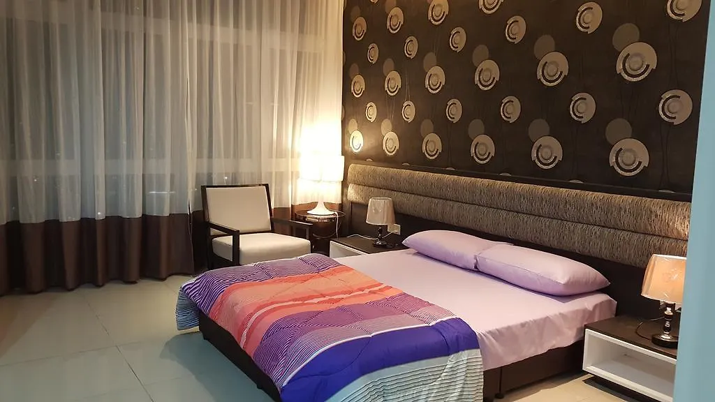 Hotel Twin Galaxy Suites By Iconic Bliss Johor Bahru