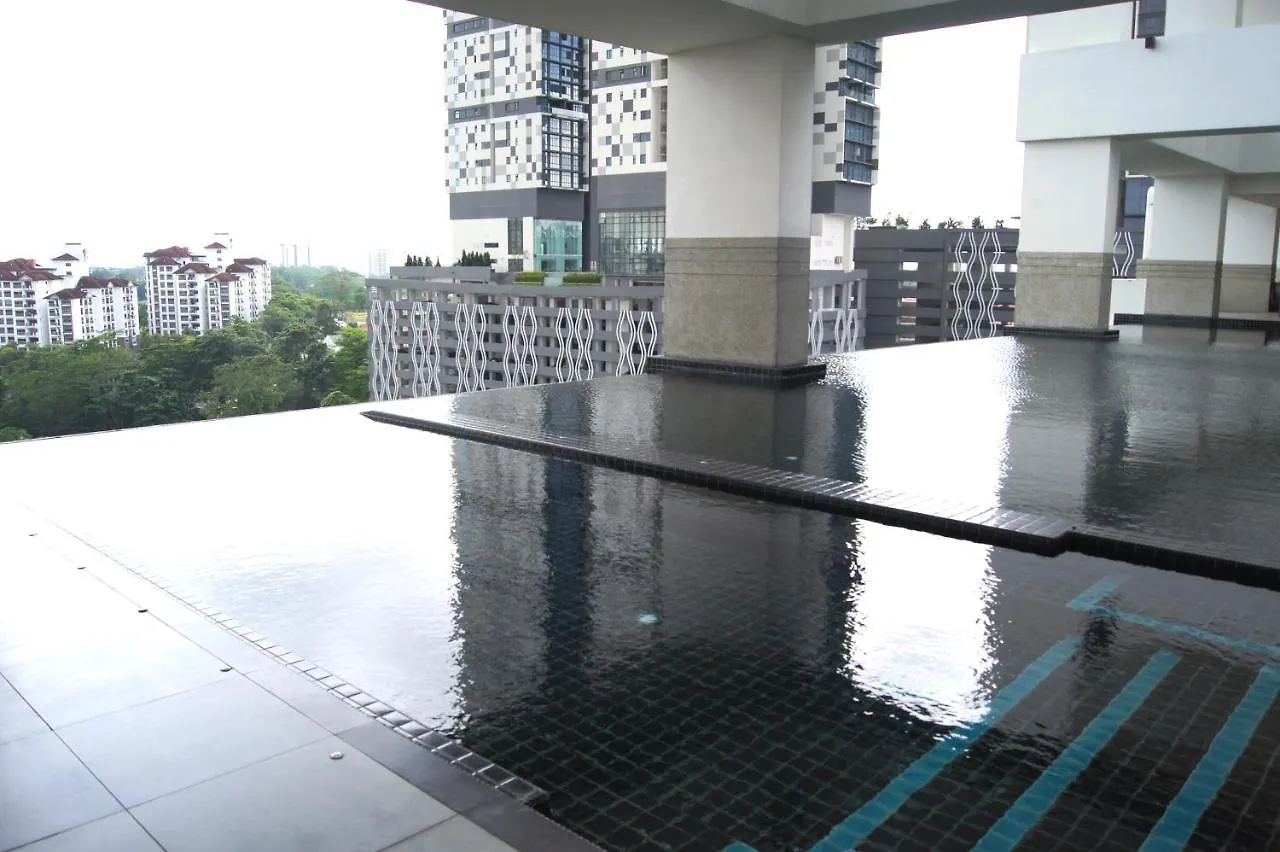 Twin Galaxy Suites By Iconic Bliss Johor Bahru 4*,  Malaysia